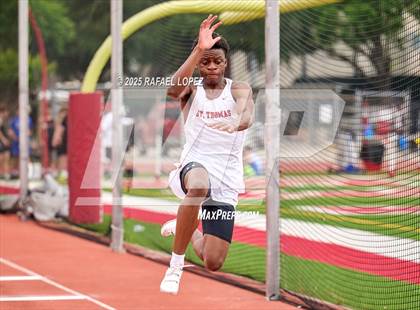 Thumbnail 2 in Eagle No Tax Relays (Long Jump) photogallery.
