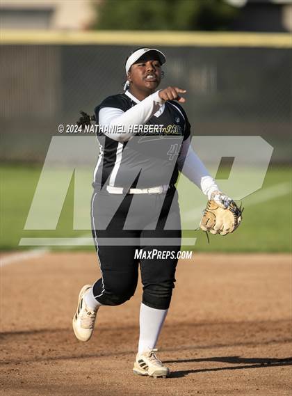 Thumbnail 1 in Sunny Hills @ Esperanza photogallery.