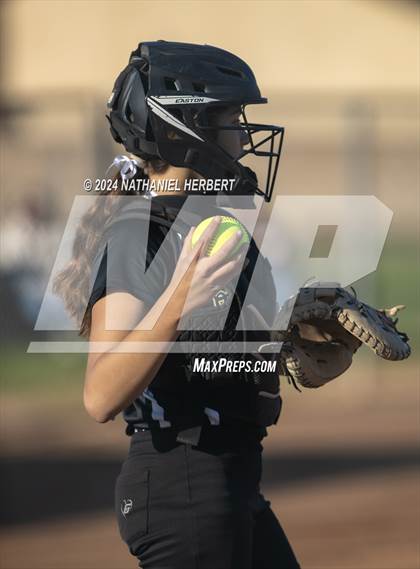 Thumbnail 2 in Sunny Hills @ Esperanza photogallery.