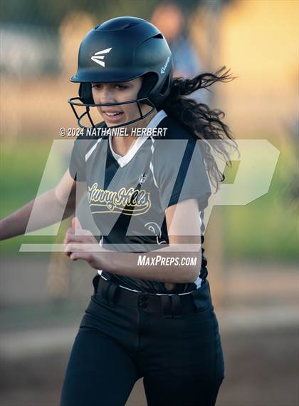 Thumbnail 3 in Sunny Hills @ Esperanza photogallery.