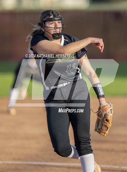 Thumbnail 1 in Sunny Hills @ Esperanza photogallery.