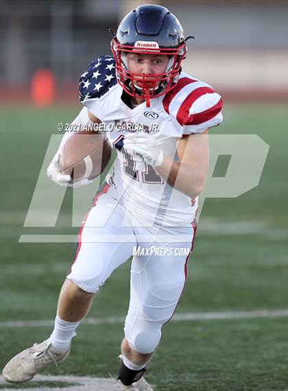 Thumbnail 2 in Campolindo vs Liberty (Honor Bowl) photogallery.