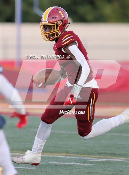 Thumbnail 3 in Campolindo vs Liberty (Honor Bowl) photogallery.