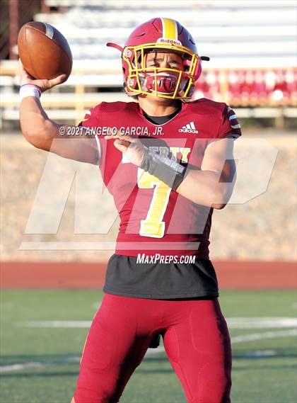 Thumbnail 1 in Campolindo vs Liberty (Honor Bowl) photogallery.