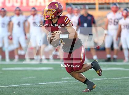 Thumbnail 2 in Campolindo vs Liberty (Honor Bowl) photogallery.