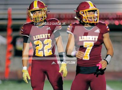 Thumbnail 1 in Campolindo vs Liberty (Honor Bowl) photogallery.