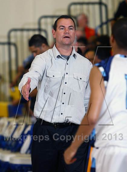 Thumbnail 2 in Santa Teresa vs. Bellarmine (CIF CCS D1 Final) photogallery.