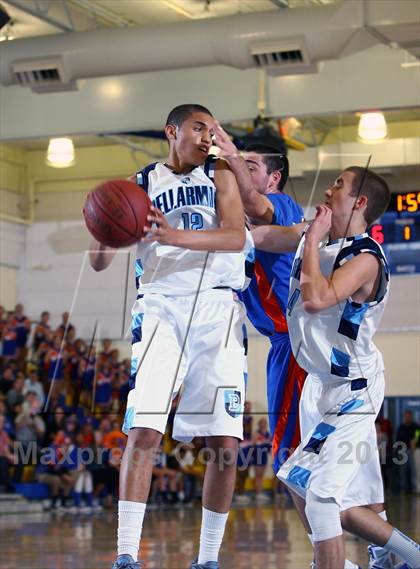 Thumbnail 3 in Santa Teresa vs. Bellarmine (CIF CCS D1 Final) photogallery.