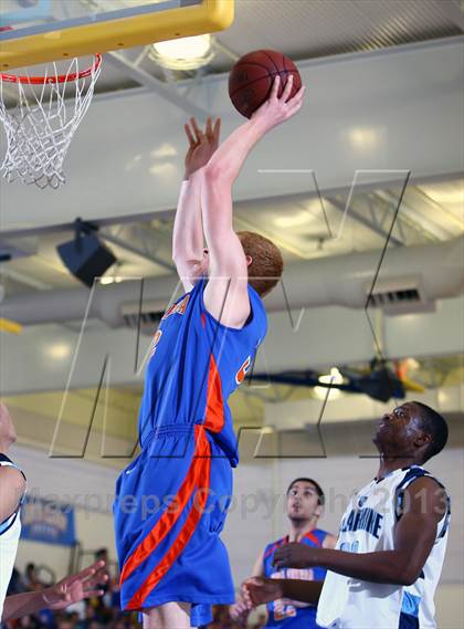 Thumbnail 1 in Santa Teresa vs. Bellarmine (CIF CCS D1 Final) photogallery.