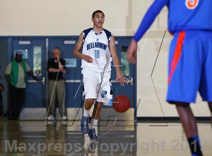 Thumbnail 2 in Santa Teresa vs. Bellarmine (CIF CCS D1 Final) photogallery.