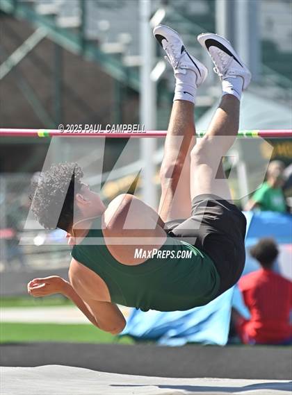 Thumbnail 1 in Northeast Valley Invitational (Field Events) photogallery.