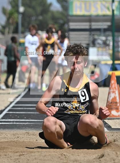 Thumbnail 3 in Northeast Valley Invitational (Field Events) photogallery.