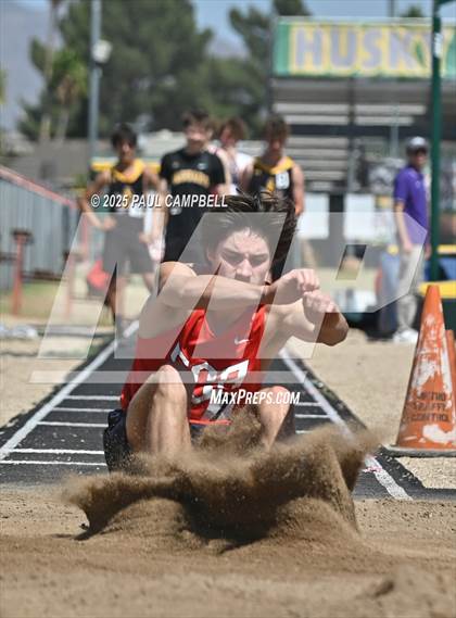 Thumbnail 2 in Northeast Valley Invitational (Field Events) photogallery.