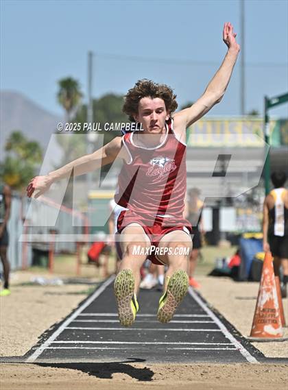 Thumbnail 3 in Northeast Valley Invitational (Field Events) photogallery.