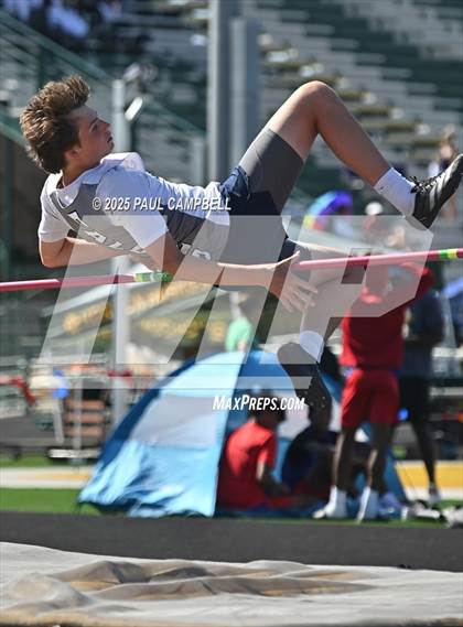 Thumbnail 1 in Northeast Valley Invitational (Field Events) photogallery.