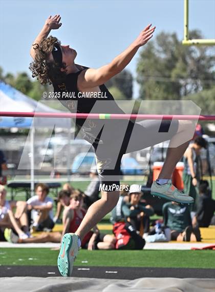 Thumbnail 1 in Northeast Valley Invitational (Field Events) photogallery.