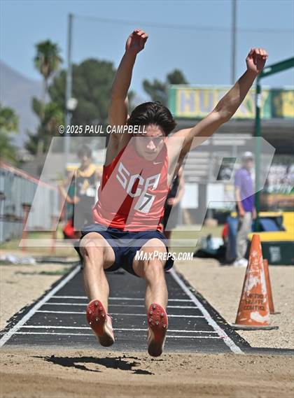 Thumbnail 1 in Northeast Valley Invitational (Field Events) photogallery.