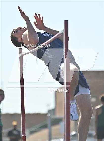 Thumbnail 1 in Northeast Valley Invitational (Field Events) photogallery.