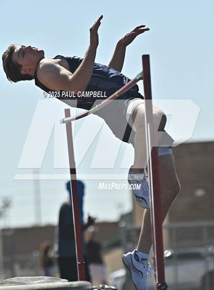 Thumbnail 2 in Northeast Valley Invitational (Field Events) photogallery.