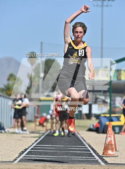 Thumbnail 1 in Northeast Valley Invitational (Field Events) photogallery.