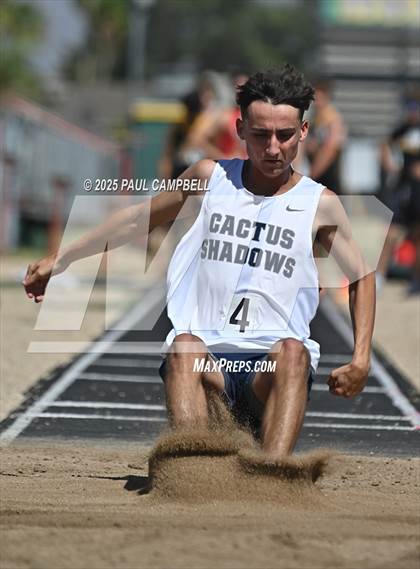 Thumbnail 1 in Northeast Valley Invitational (Field Events) photogallery.