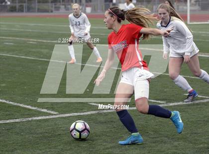 Thumbnail 3 in Kennedy Catholic vs Puyallup (WIAA District Playoff) photogallery.