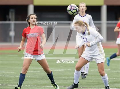 Thumbnail 1 in Kennedy Catholic vs Puyallup (WIAA District Playoff) photogallery.