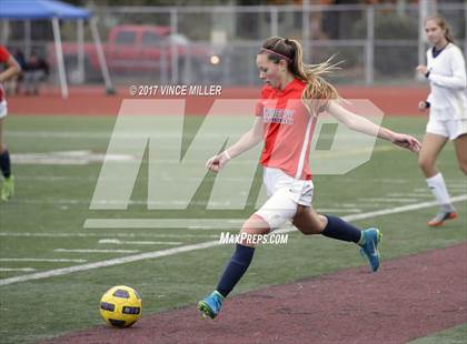 Thumbnail 2 in Kennedy Catholic vs Puyallup (WIAA District Playoff) photogallery.