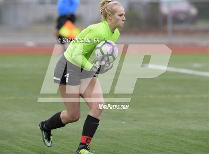 Thumbnail 3 in Kennedy Catholic vs Puyallup (WIAA District Playoff) photogallery.