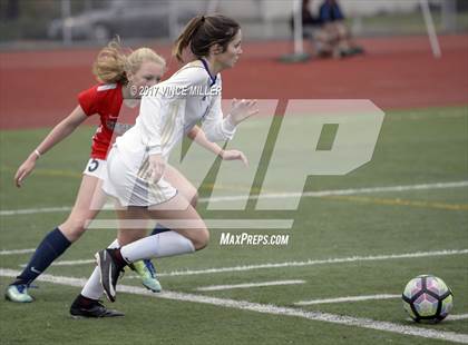 Thumbnail 3 in Kennedy Catholic vs Puyallup (WIAA District Playoff) photogallery.