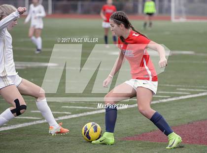 Thumbnail 1 in Kennedy Catholic vs Puyallup (WIAA District Playoff) photogallery.