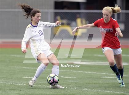 Thumbnail 3 in Kennedy Catholic vs Puyallup (WIAA District Playoff) photogallery.