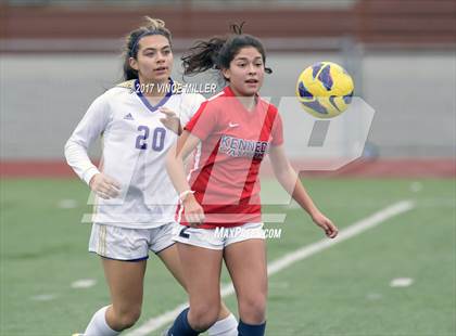 Thumbnail 1 in Kennedy Catholic vs Puyallup (WIAA District Playoff) photogallery.