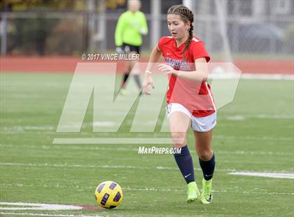 Thumbnail 2 in Kennedy Catholic vs Puyallup (WIAA District Playoff) photogallery.