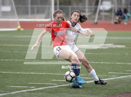 Thumbnail 1 in Kennedy Catholic vs Puyallup (WIAA District Playoff) photogallery.
