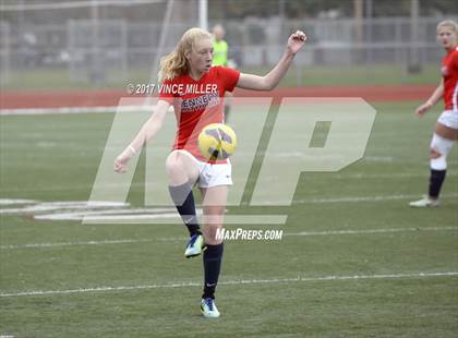 Thumbnail 1 in Kennedy Catholic vs Puyallup (WIAA District Playoff) photogallery.