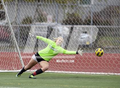 Thumbnail 1 in Kennedy Catholic vs Puyallup (WIAA District Playoff) photogallery.