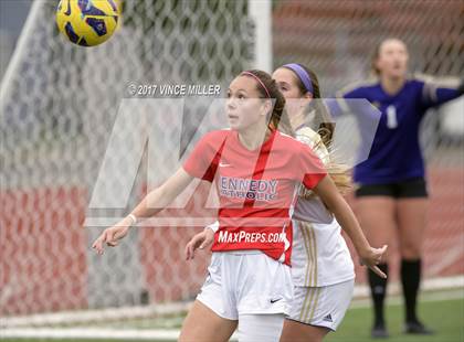 Thumbnail 3 in Kennedy Catholic vs Puyallup (WIAA District Playoff) photogallery.