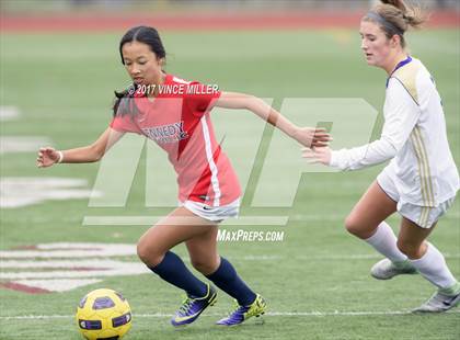 Thumbnail 3 in Kennedy Catholic vs Puyallup (WIAA District Playoff) photogallery.