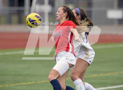 Thumbnail 1 in Kennedy Catholic vs Puyallup (WIAA District Playoff) photogallery.