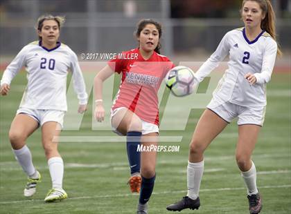 Thumbnail 2 in Kennedy Catholic vs Puyallup (WIAA District Playoff) photogallery.