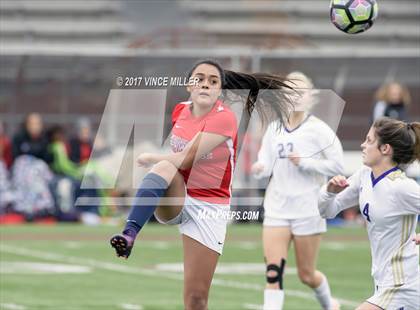 Thumbnail 3 in Kennedy Catholic vs Puyallup (WIAA District Playoff) photogallery.