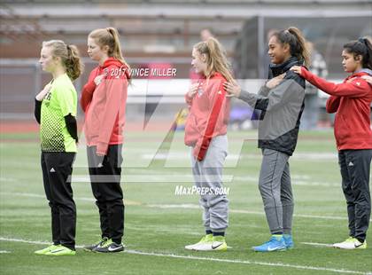 Thumbnail 2 in Kennedy Catholic vs Puyallup (WIAA District Playoff) photogallery.