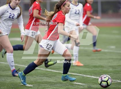 Thumbnail 2 in Kennedy Catholic vs Puyallup (WIAA District Playoff) photogallery.