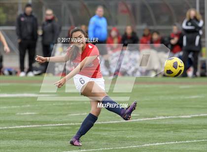 Thumbnail 1 in Kennedy Catholic vs Puyallup (WIAA District Playoff) photogallery.