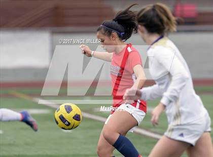Thumbnail 3 in Kennedy Catholic vs Puyallup (WIAA District Playoff) photogallery.