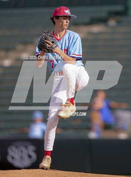 Thumbnail 3 in Mountain View @ Hamilton (AIA 6A Round 2B Playoff) photogallery.
