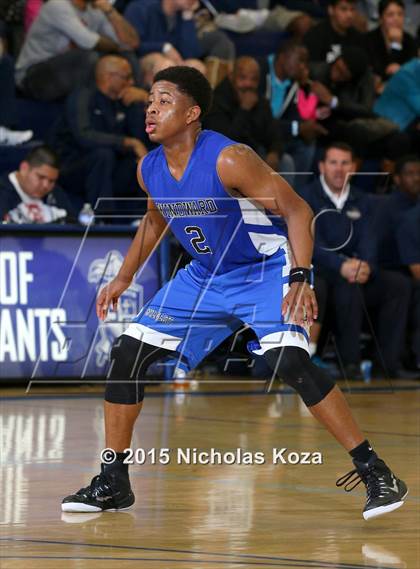 Thumbnail 2 in Windward vs. St. John Bosco photogallery.