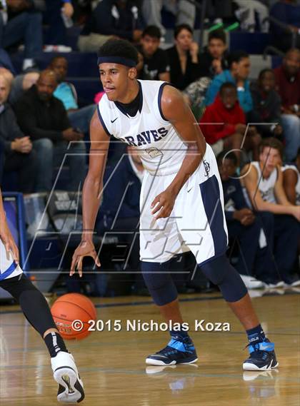 Thumbnail 1 in Windward vs. St. John Bosco photogallery.