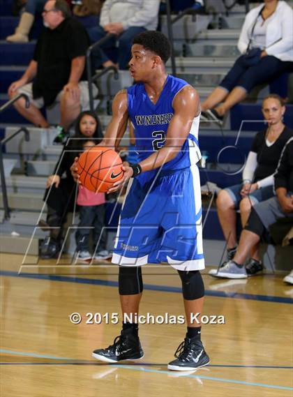 Thumbnail 3 in Windward vs. St. John Bosco photogallery.